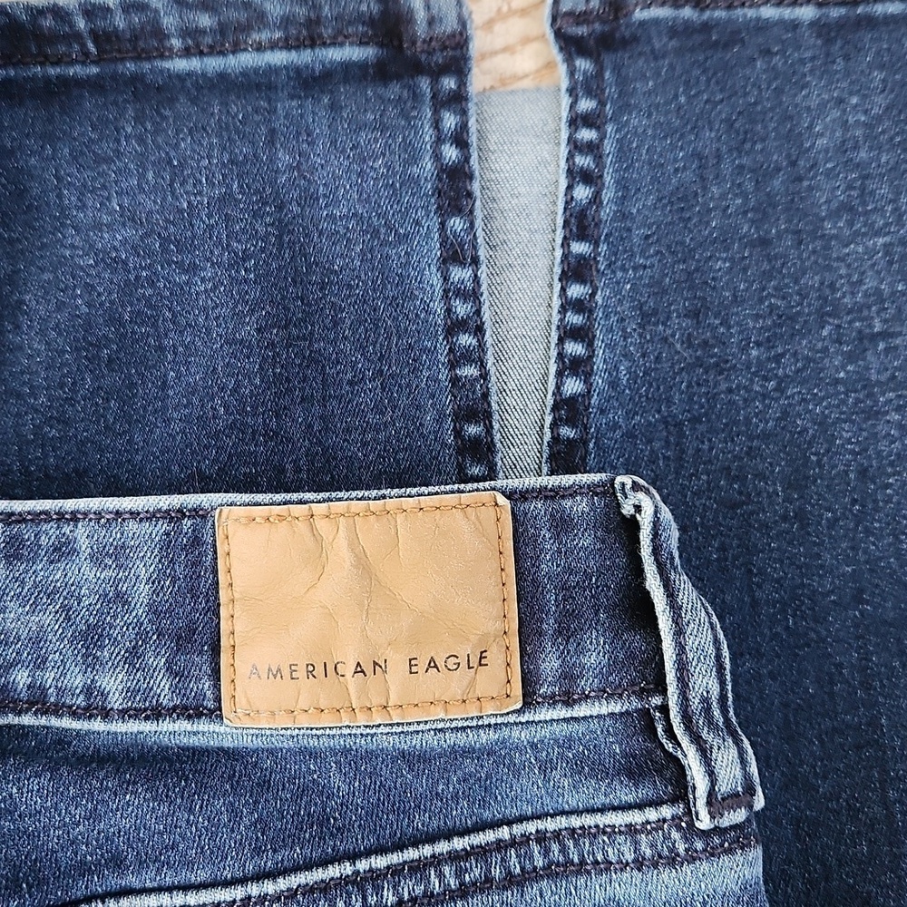 American Eagle Outfitters Women's Dark Festival Flare, Stretch Jeans, Size 4 - Picture 6 of 7